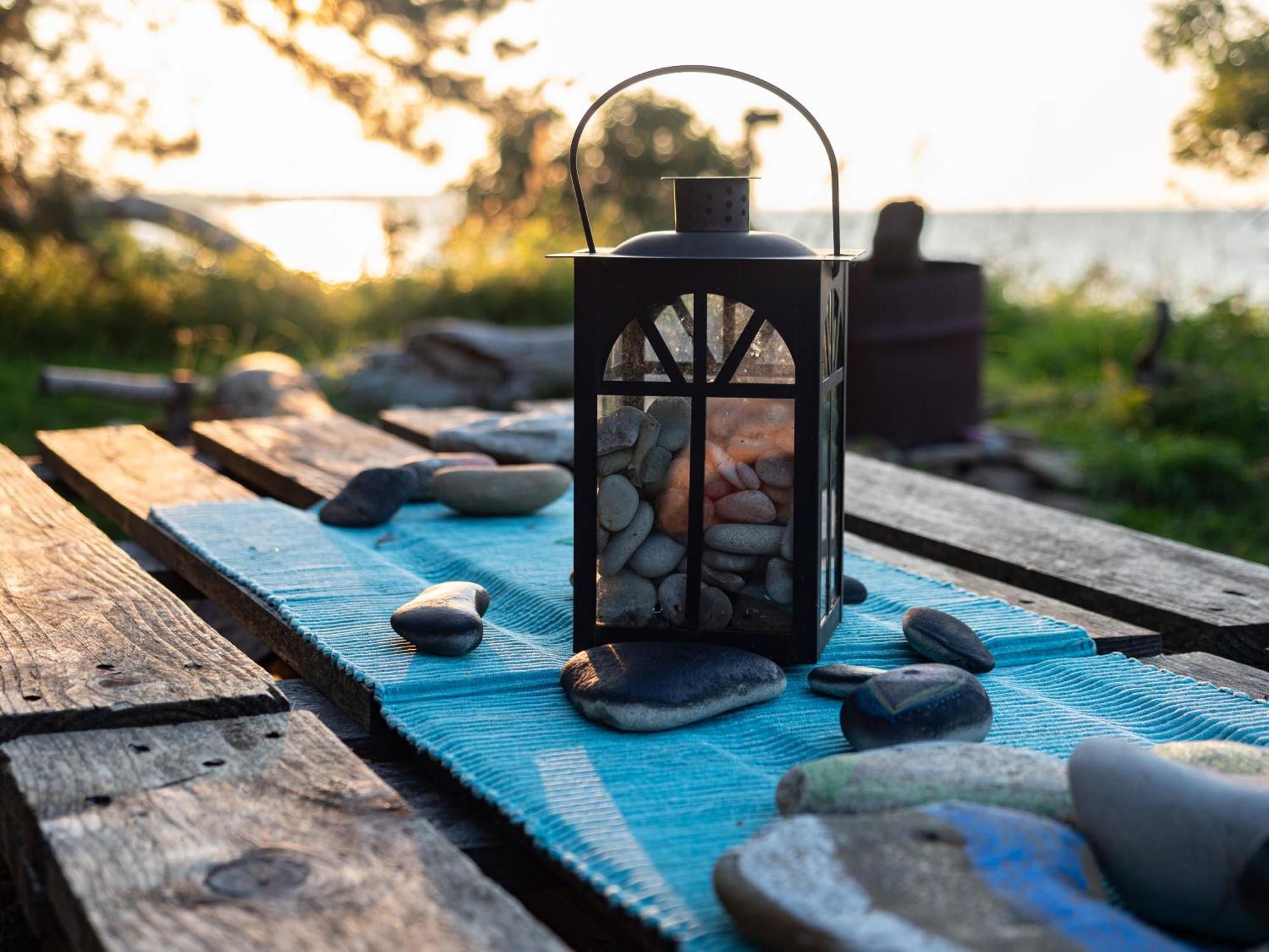 Mereaeaere Glamping Ja Rannamaja Liimala Eksteriør billede