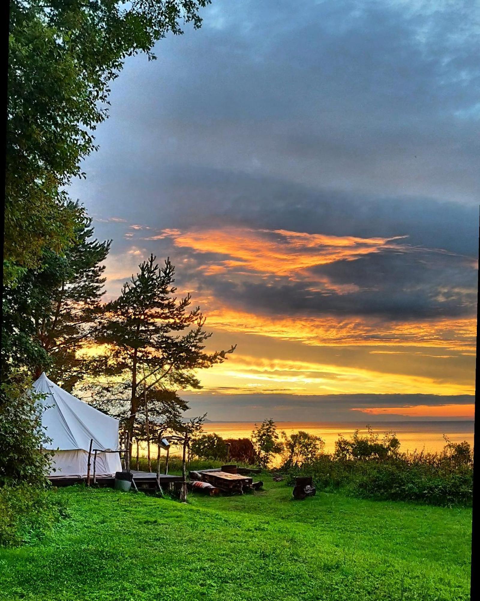 Mereaeaere Glamping Ja Rannamaja Liimala Eksteriør billede